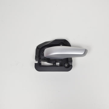 Smart Fortwo 451 Türgriff Innenbestätigung Tür rechts silber A4517600261