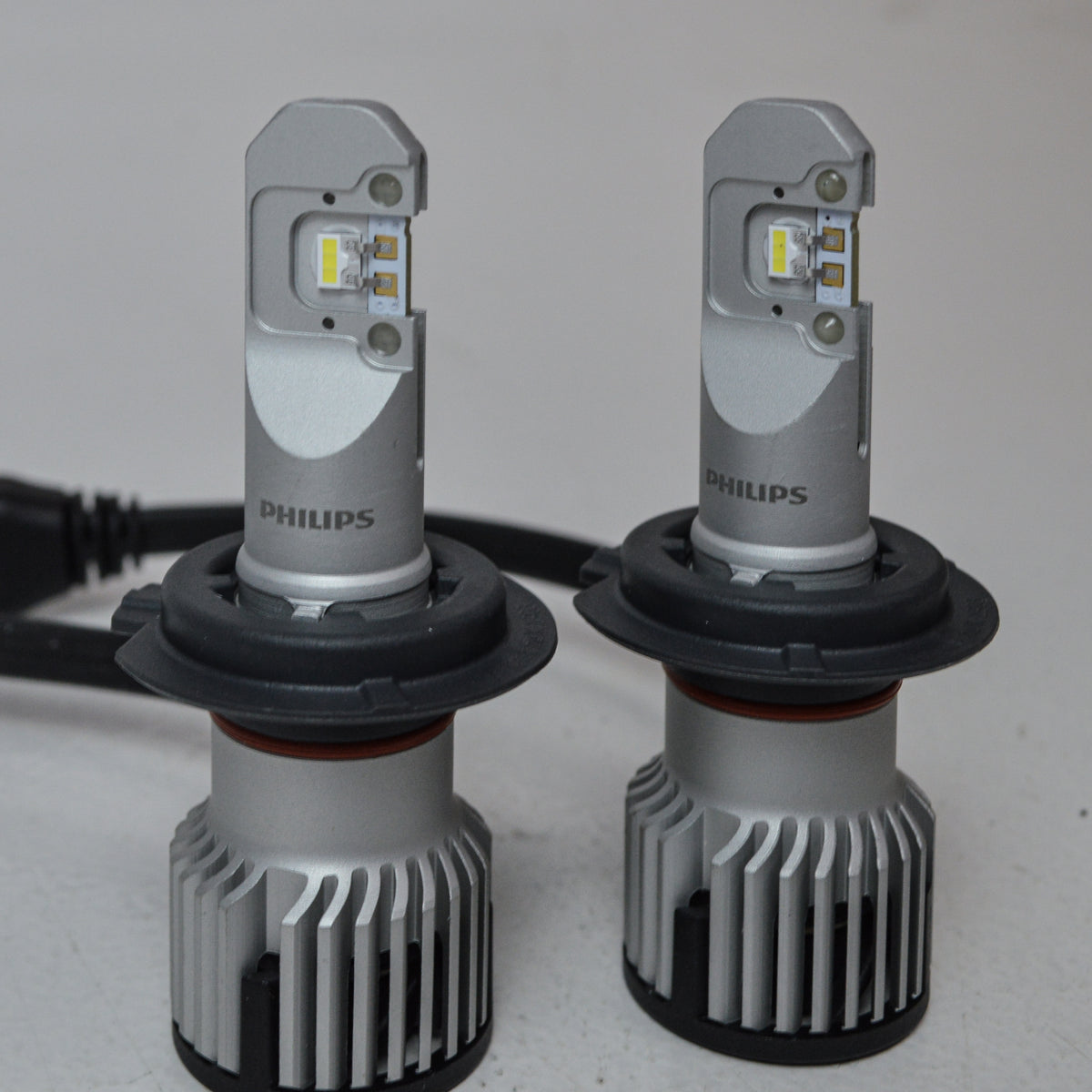 Smart Fortwo 451 H7-LED Philips Ultinon Pro6000 Boost Lampen Set Scheinwerferlampe mit Straßenzulassung