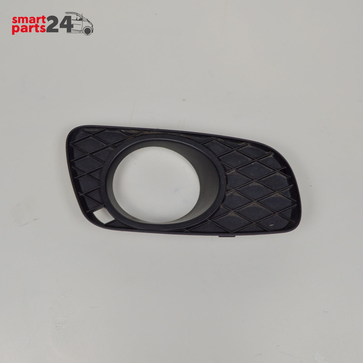 Cache antibrouillard gauche Smart Fortwo 451 avec découpe