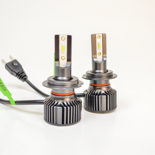 Smart Fortwo 451 H7 LED low beam bulb with cover